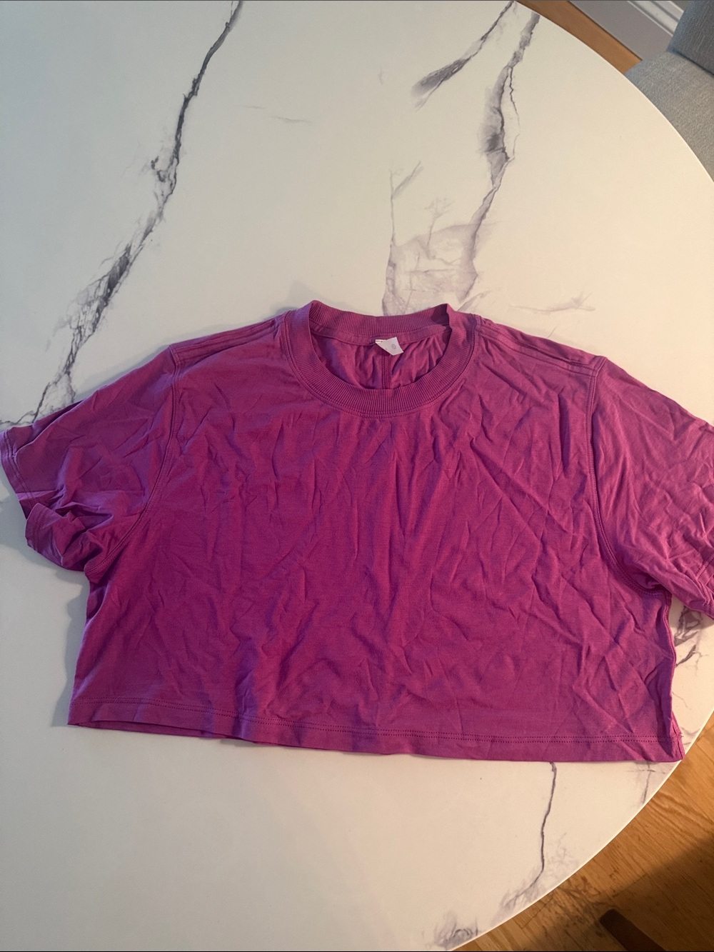 Lululemon Women’s Croptop Size 4